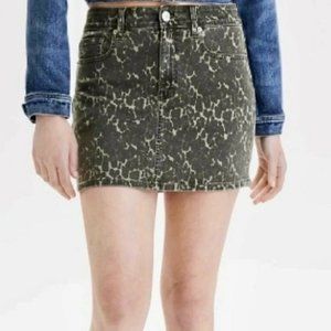 American Eagle Women's NWT 12 Hi-Rise Mini Skirt Next Level Stretch Green Camo